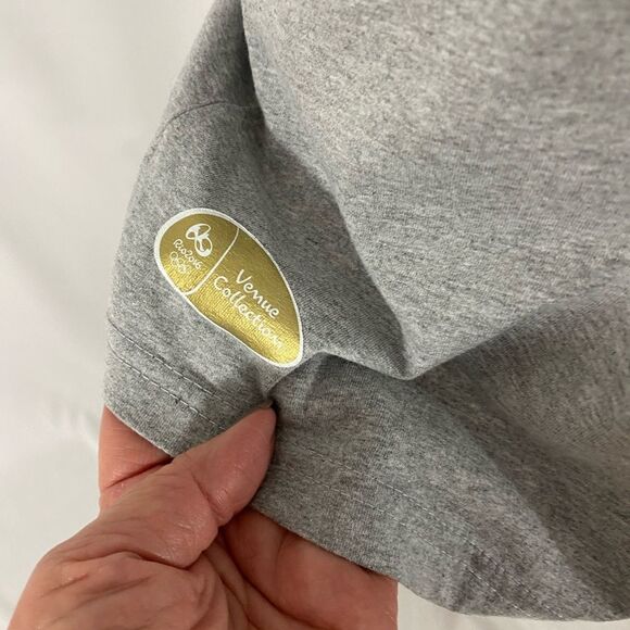 NWOT Rio Olympics 2016 Official Baseball T Shirt - Picture 4 of 8